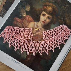 Beaded collar necklace